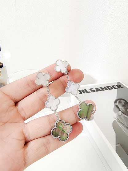 [Sophire Jewelry ]CLOVER 3 MOTIFS CHALCEDONY DARK MOP SILVER EARRINGS