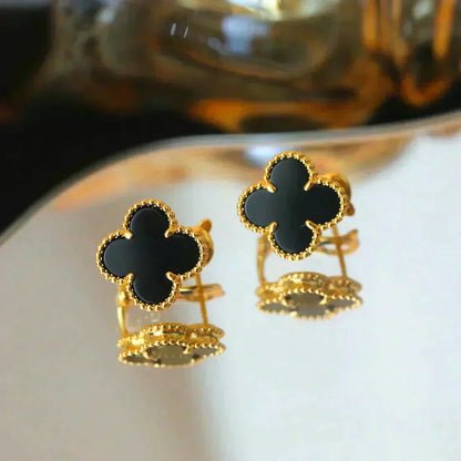 [Sophire Jewelry ]CLOVER MEDIUM 1 MOTIFS  ONYX STUD EARRINGS