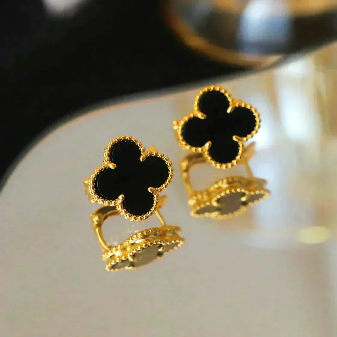 [Sophire Jewelry ]CLOVER MEDIUM 1 MOTIFS  ONYX STUD EARRINGS