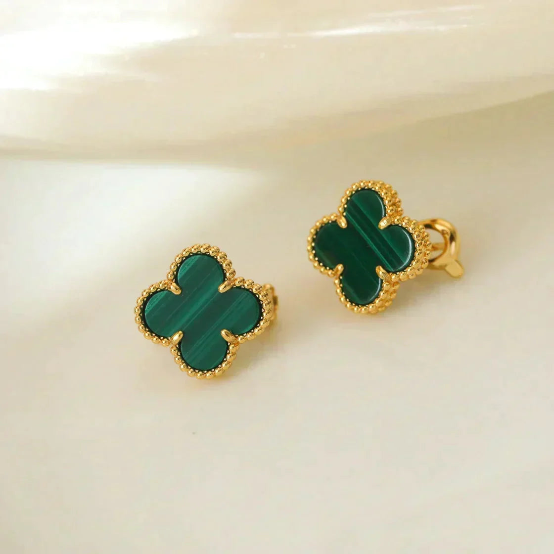 [Sophire Jewelry ]CLOVER MEDIUM 1 MOTIFS MALACHITE  EARRINGS