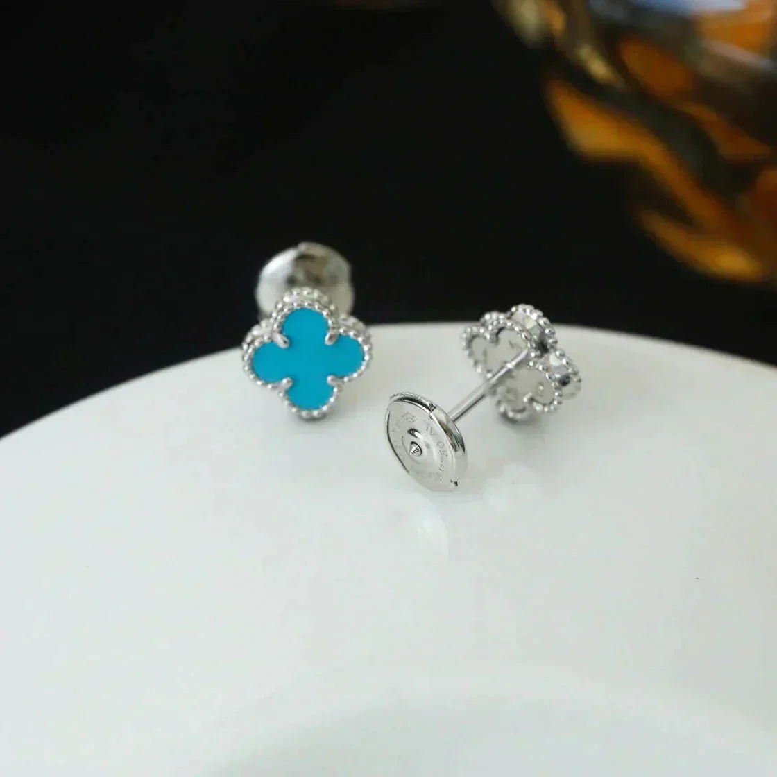 [Sophire Jewelry ]CLOVER MINI 9.5MM ONYX STUD EARRINGS SILVER