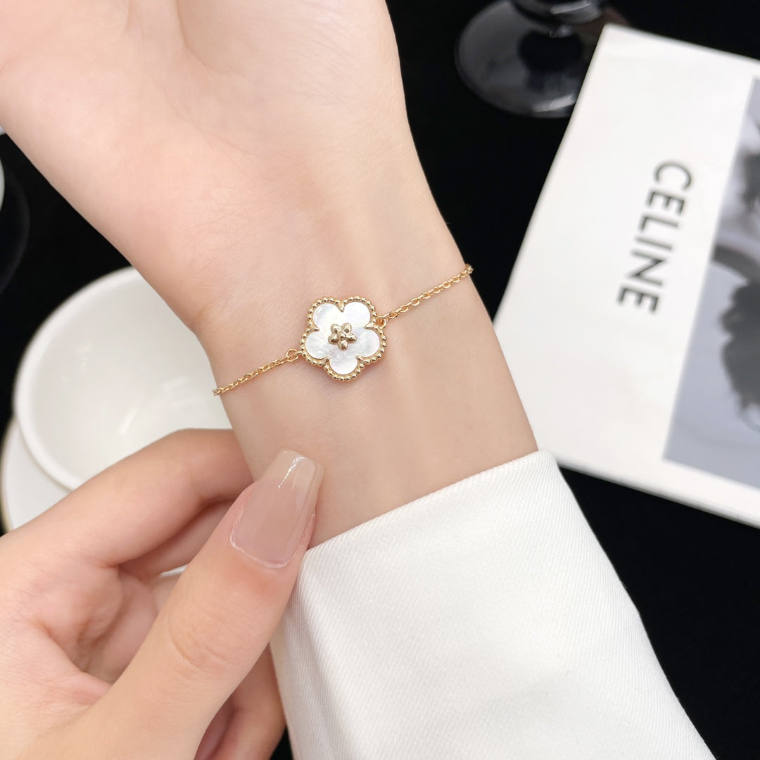 [Sophire Jewelry ]LUCKY SPRING ROSE GOLD MOP BRACELET