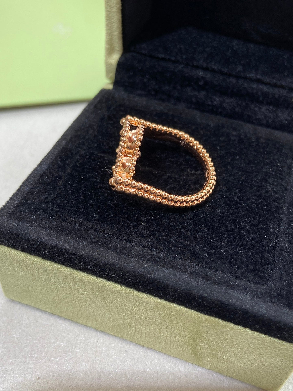 [Sophire Jewelry ]CLOVER RIVERSIBLE PINK GOLD RING