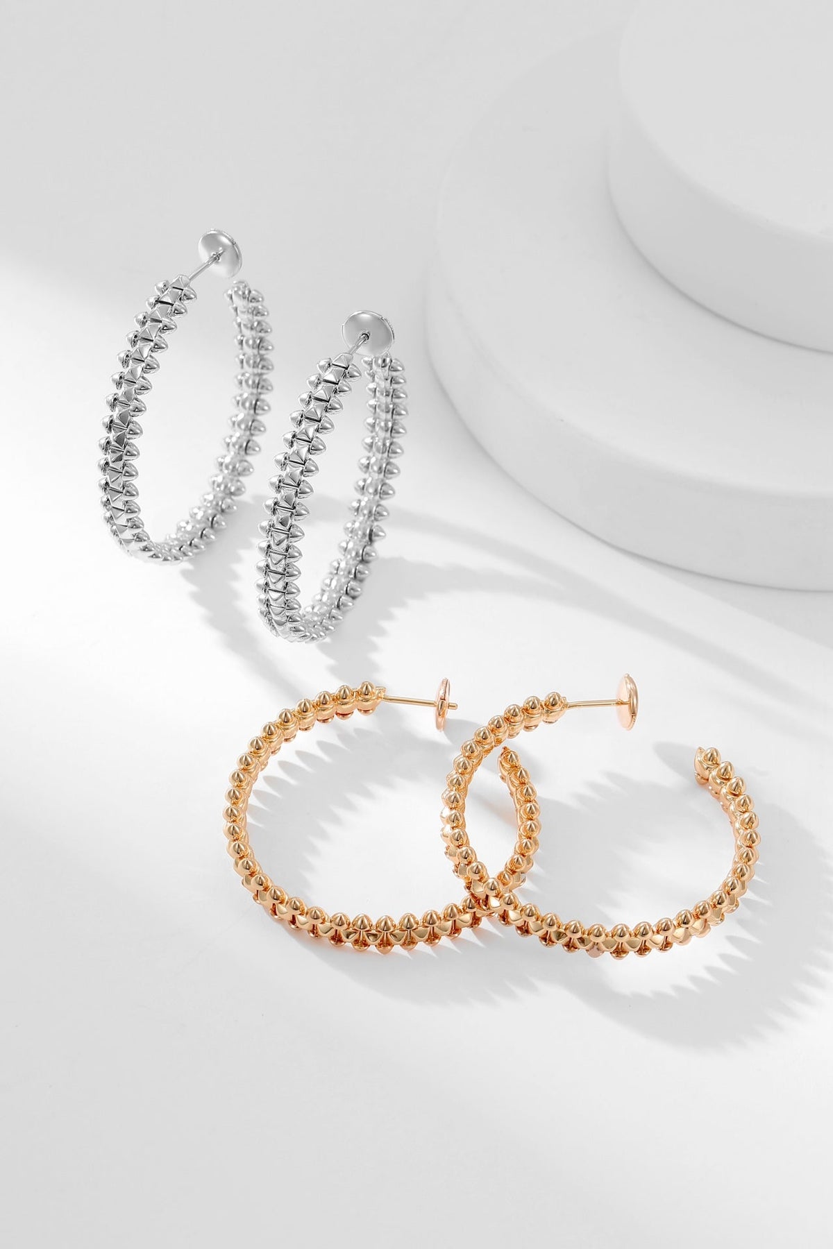 [Sophire Jewelry ]CLASH HOOP EARRINGS