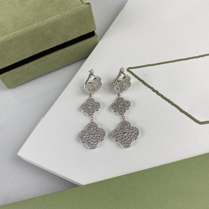 [Sophire Jewelry ]CLOVER 3 MOTIF DIAMOND SILVER DROP EARRINGS
