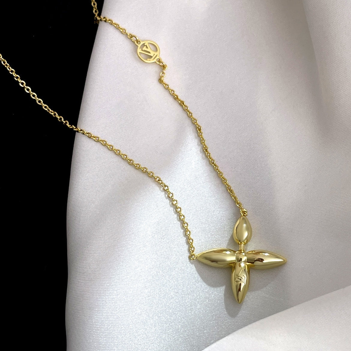 [Sophire Jewelry ]LOUISETTE GOLD NECKLACE