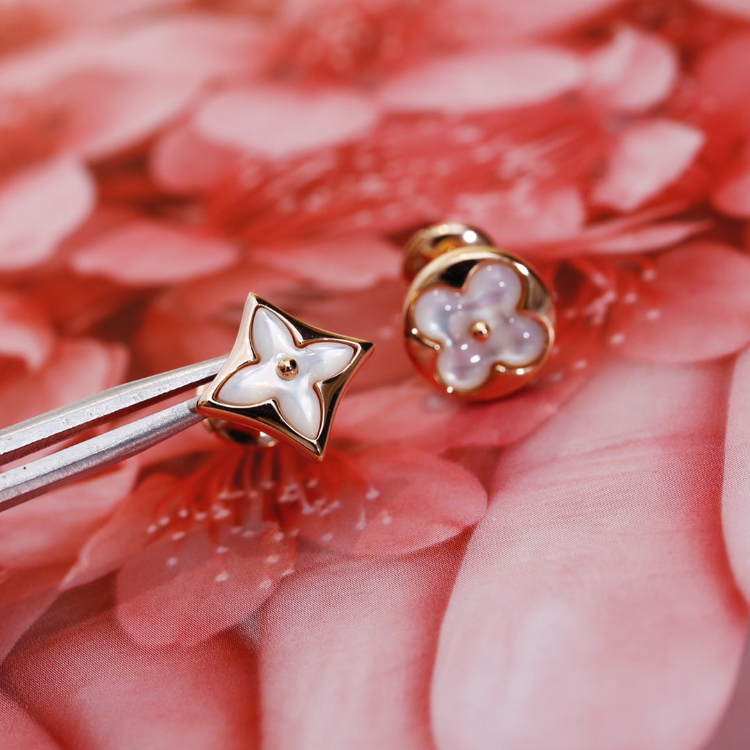 [Sophire Jewelry ]STAR AND SUN PINK GOLD MOP STUD EARRINGS