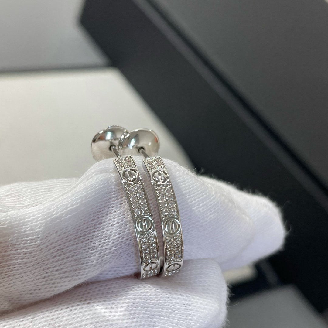 [Sophire Jewelry ]LOVE DIAMOND SILVER HOOP EARRINGS
