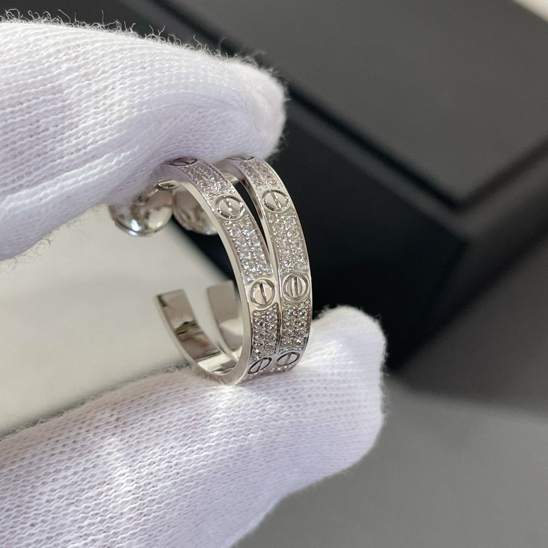 [Sophire Jewelry ]LOVE DIAMOND SILVER HOOP EARRINGS
