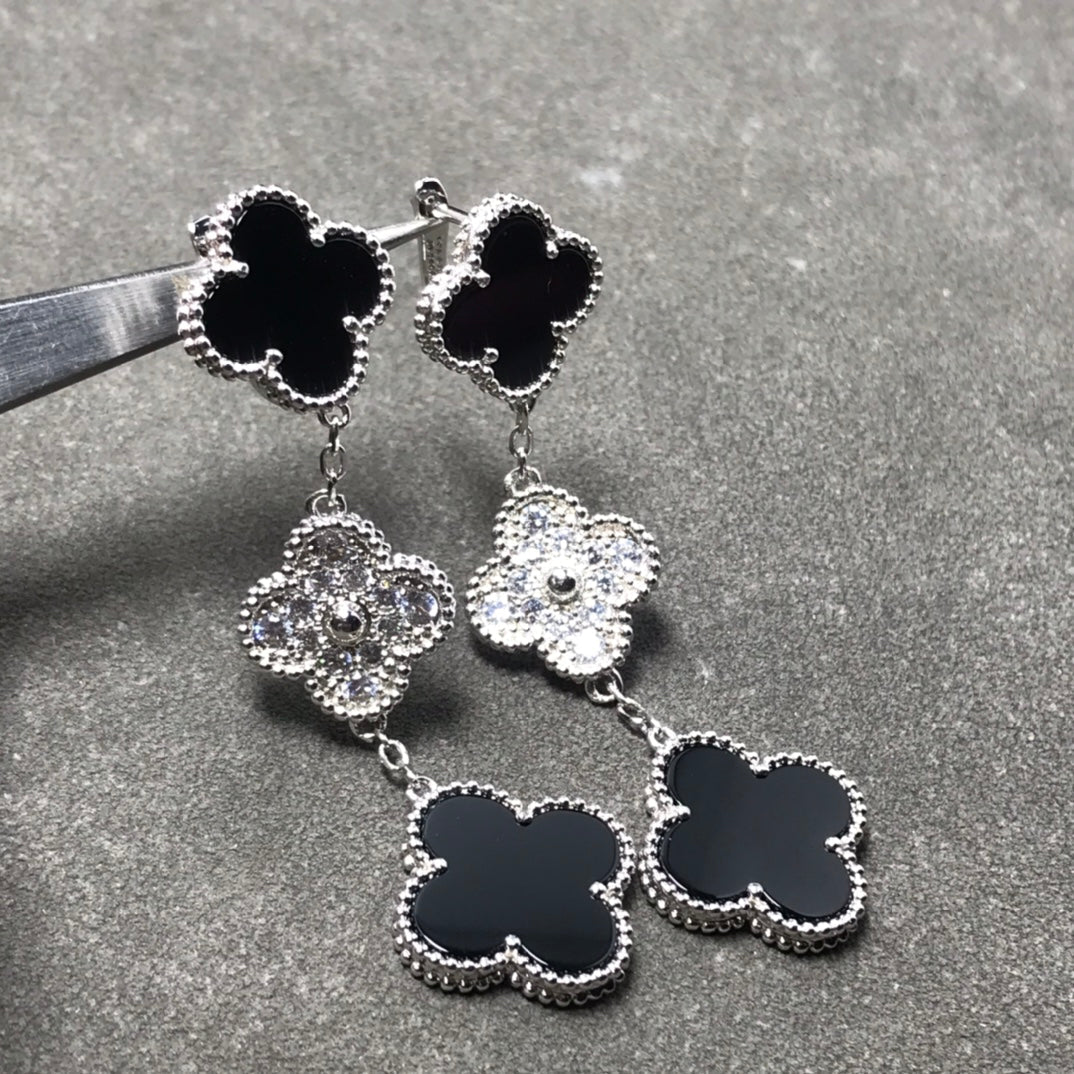[Sophire Jewelry ]CLOVER 3 MOTIF DIAMOND ONYX SILVER EARRINGS