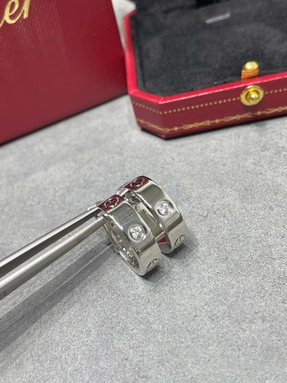 [Sophire Jewelry ]LOVE 5.5MM 1 DIAMOND EARRINGS