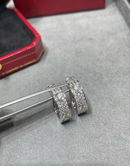 [Sophire Jewelry ]LOVE 5.5MM DIAMOND PAVED EARRINGS