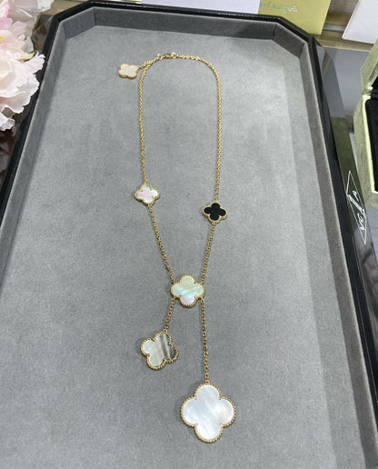 [Sophire Jewelry ]CLOVER 6 MOTIF MOP ONYX GOLD NECKLACE