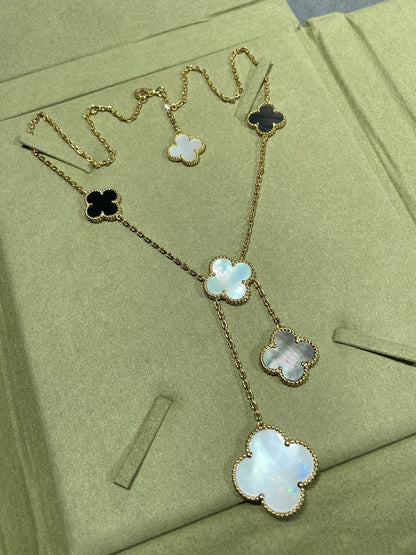 [Sophire Jewelry ]CLOVER 6 MOTIF MOP ONYX GOLD NECKLACE