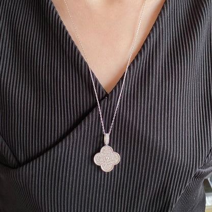 [Sophire Jewelry ]CLOVER 25MM LARGE PEDANT DIAMOND PAVED LONG NECKLACE
