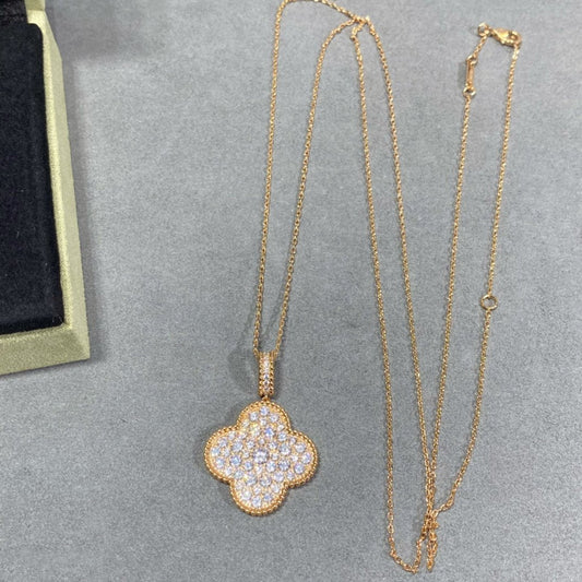 [Sophire Jewelry ]CLOVER 25MM LARGE PEDANT DIAMOND PAVED LONG NECKLACE