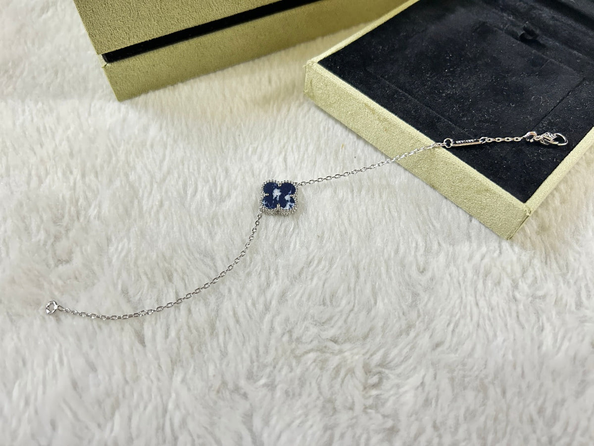 [Sophire Jewelry ]CLOVER 1 MOTIF PIETERSITE BRACELET