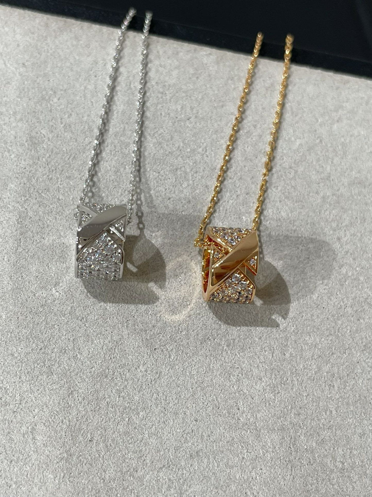 [Sophire Jewelry ]LIENS EVIDENCE DIAMOND PAVED NECKLACE