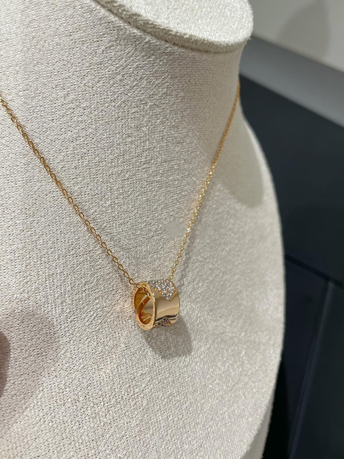 [Sophire Jewelry ]LIENS EVIDENCE DIAMOND PAVED NECKLACE
