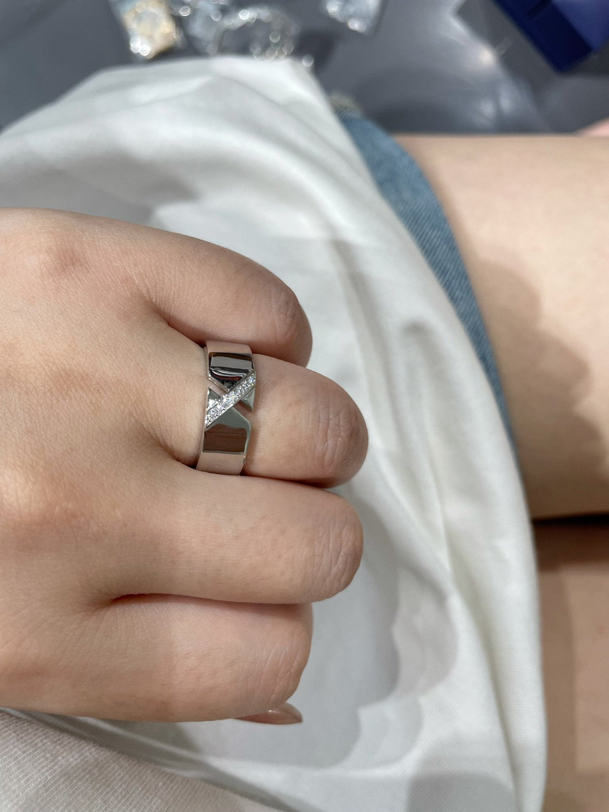 [Sophire Jewelry ]LIENS EVIDENCE DIAOMOND RING