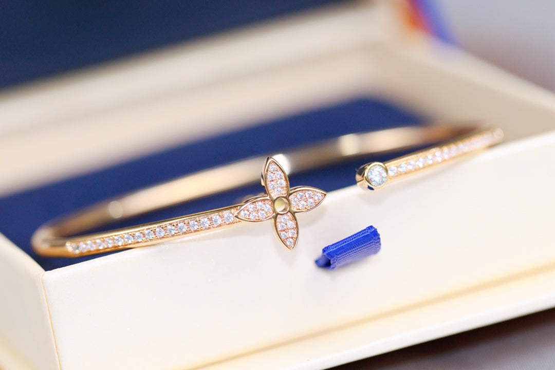 [Sophire Jewelry ]IDYLLE PINK GOLD OPEN BRACELET DIAMOND PAVED