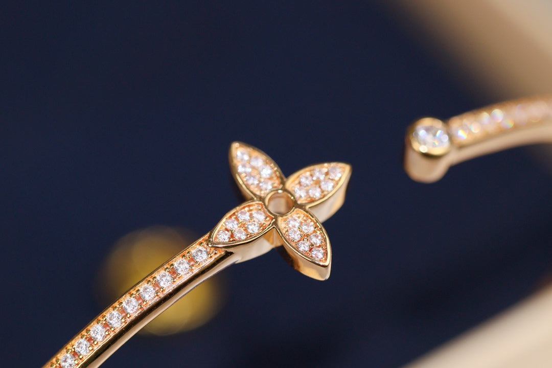 [Sophire Jewelry ]IDYLLE PINK GOLD OPEN BRACELET DIAMOND PAVED