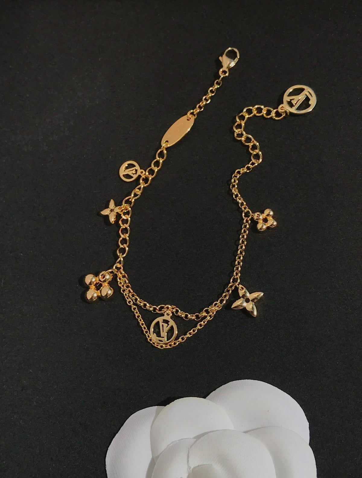 [Sophire Jewelry ]BLOOMING PINK GOLD MOP BRACELET