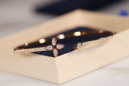 [Sophire Jewelry ]IDYLLE GOLD OPEN BRACELET DIAMOND PAVED