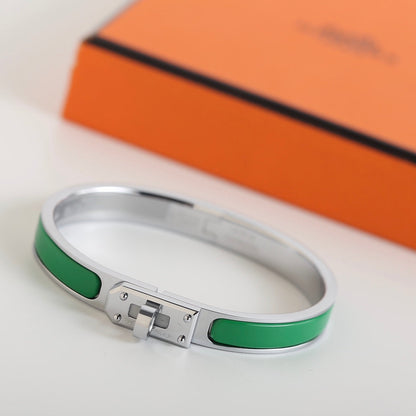 [Sophire Jewelry ]HM KELLY GREEN BRACELET