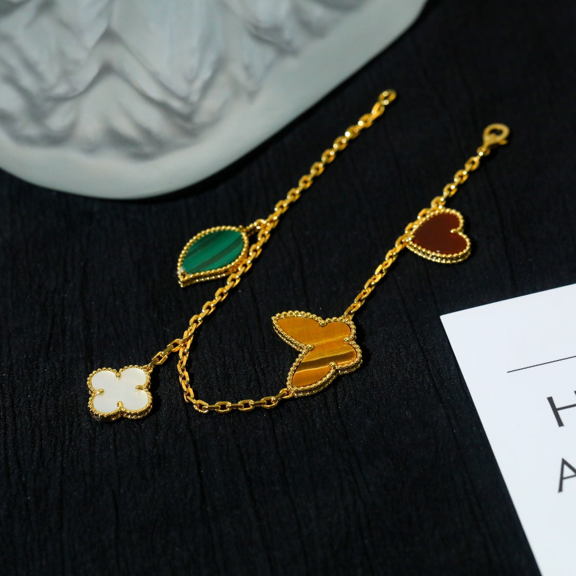 [Sophire Jewelry ]LUCKY SPRING 5 MOTIF GOLD BRACELET