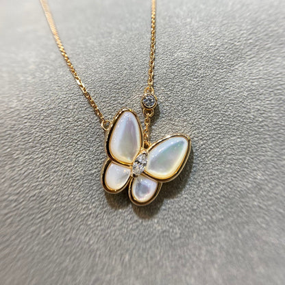 [Sophire Jewelry ]BUTTERFLY MOP DIAMOND NECKLACE