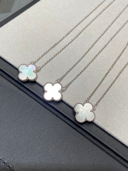 [Sophire Jewelry ]CLOVER MEDIUM SILVER WHITE MOP NECKLACE