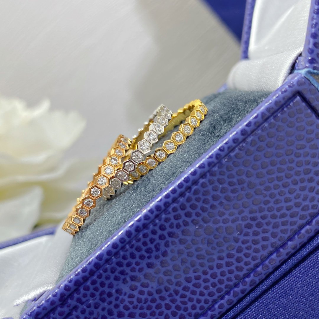 [Sophire Jewelry ]BEE LOVE DIAMOND PAVED SMALL RING