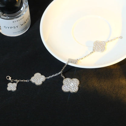 [Sophire Jewelry ]CLOVER BRACELET 5 MOTIF SILVER DIAMOND PAVED