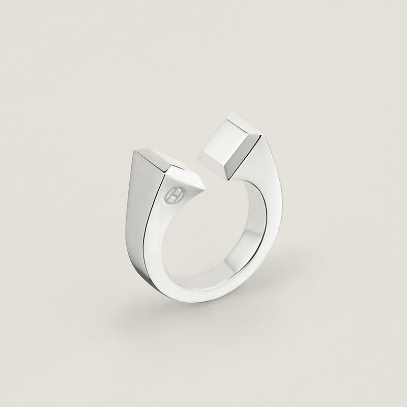 [Sophire Jewelry]THE CONE RIVET RING IS OPEN AND ONE SIZE FITS ALL