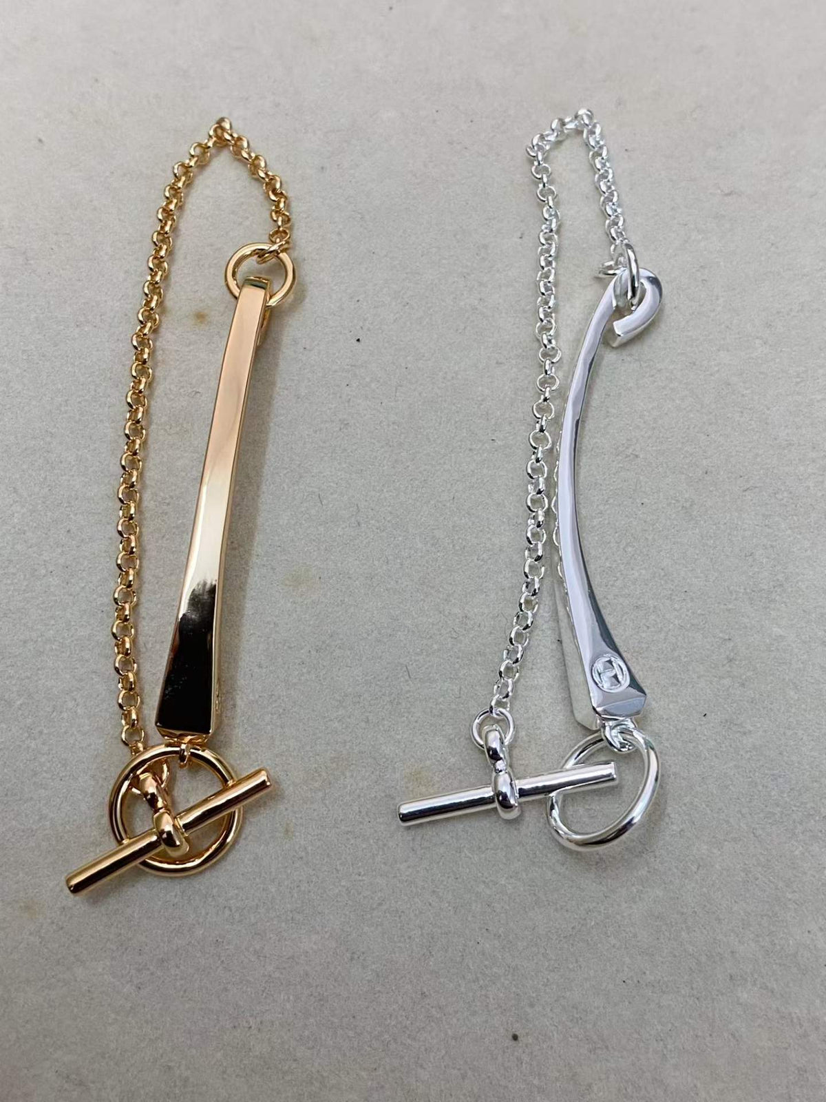[Sophire Jewelry]CLOU DE FORGE BRACELET WITH SQUARE CONE STUDS