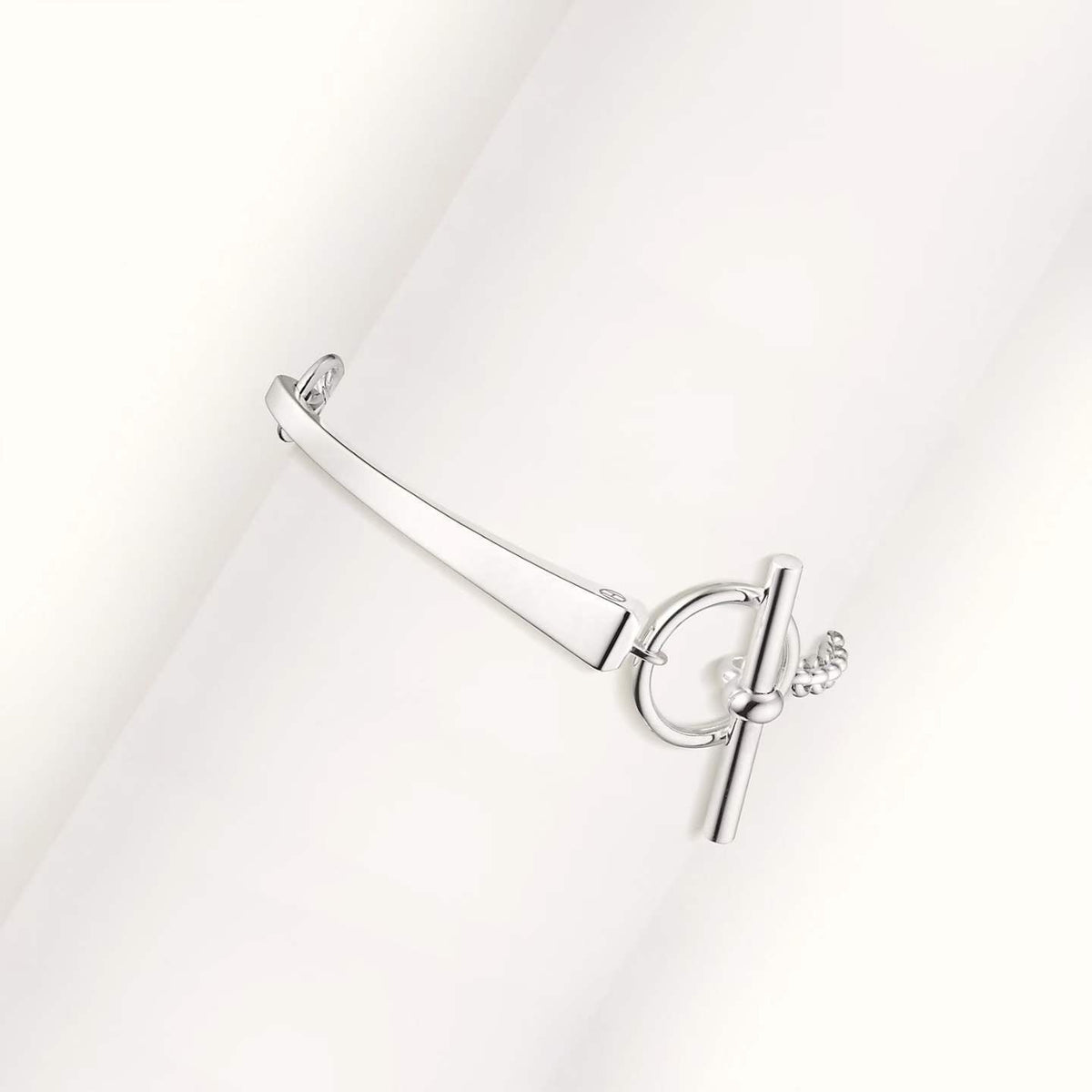 [Sophire Jewelry]CLOU DE FORGE BRACELET WITH SQUARE CONE STUDS