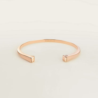 [Sophire Jewelry]CLOU DE FORGE SQUARE CONE STUDS OPEN CUFF ONE SIZE
