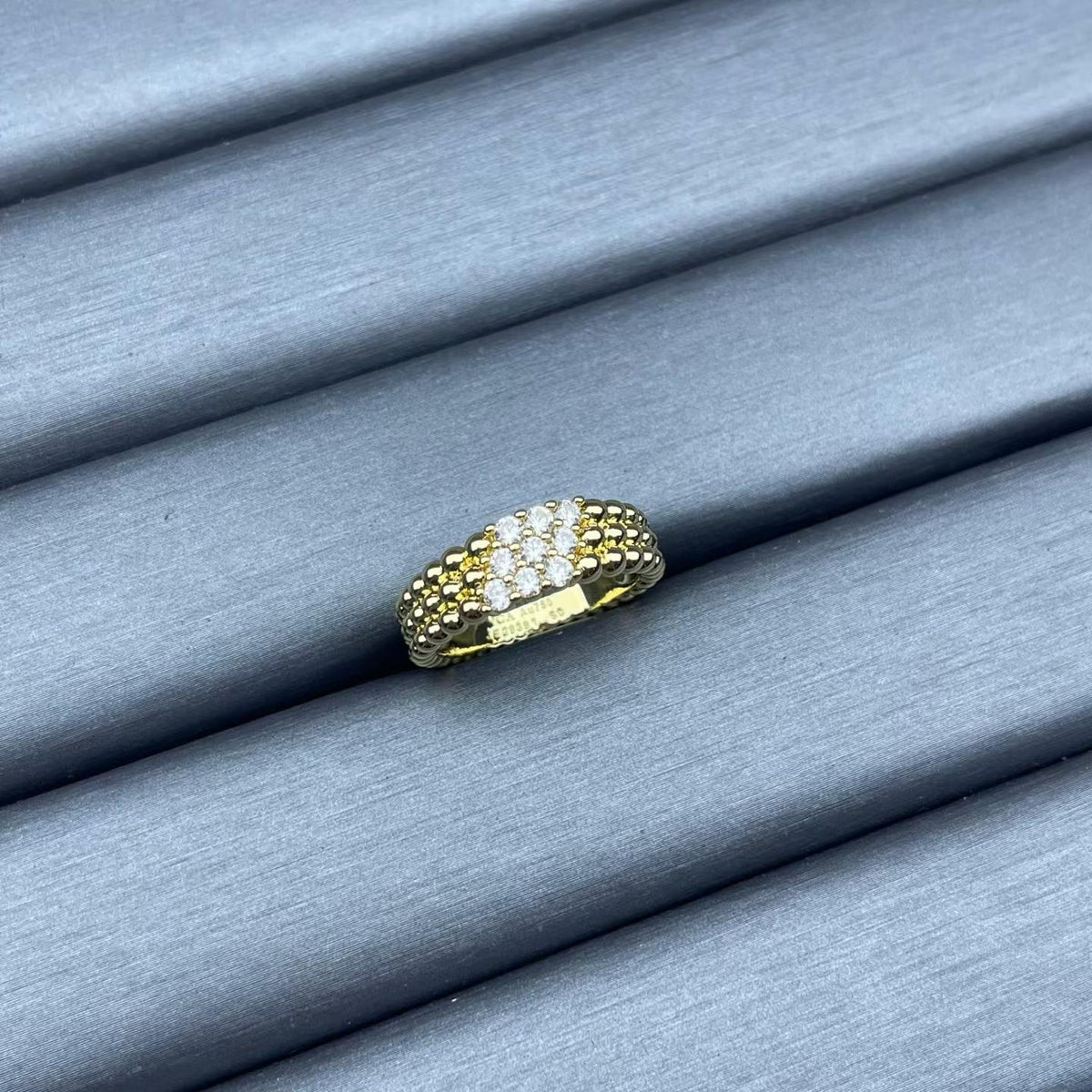 [Sophire Jewelry]NARROW BEADED RING WITH DIAMONDS