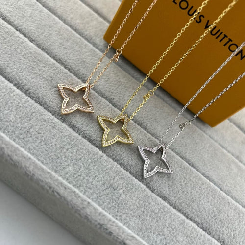 [Sophire Jewelry]FOUR-LEAF CLOVER OPENWORK NECKLACE