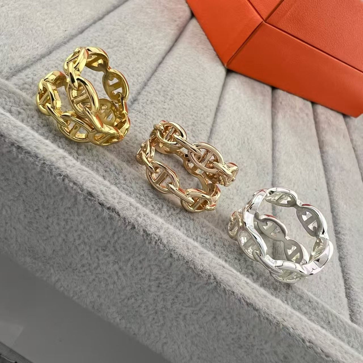 [Sophire Jewelry]GLOSSY FINISH SQUARE COMBINATION DOUBLE-LAYER PIG NOSE RING