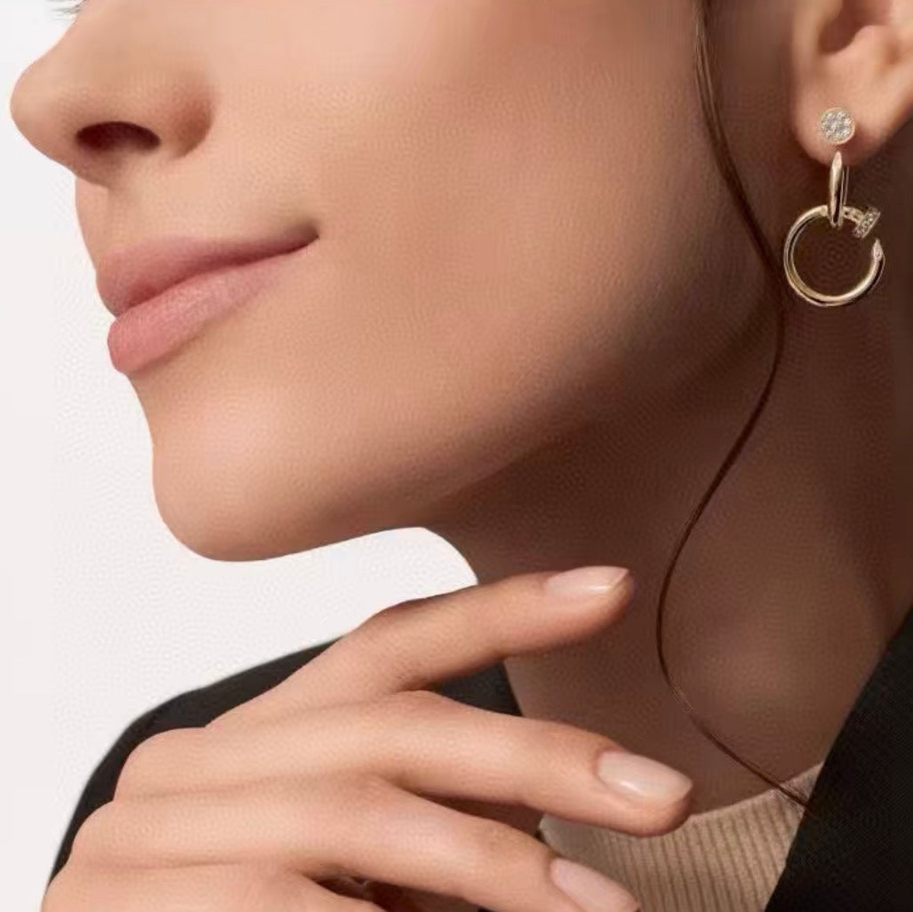 [Sophire Jewelry]NAIL COLLECTION DIAMOND SET DOUBLE HOOP EARRINGS