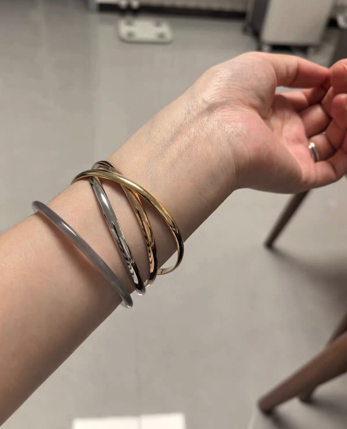 [Sophire]TRINITY COLLECTION CLASSIC THREE-COLOUR GOLD TRIPLE BAND BANGLE