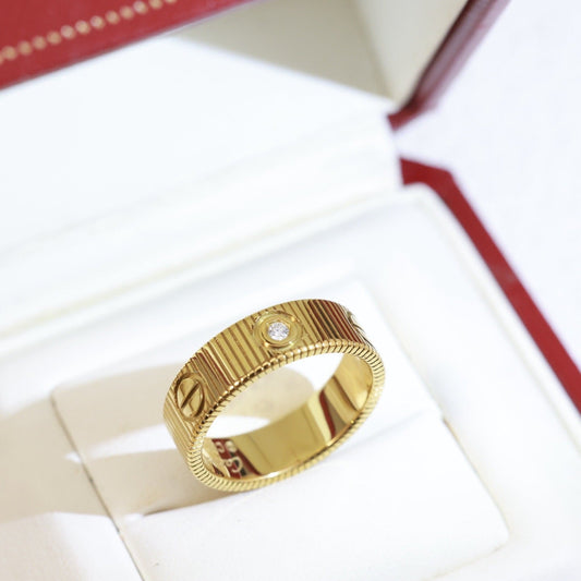 [Sophire Jewelry]LOVE 6.5MM UNLIMITED 3 DIAMONDS RING