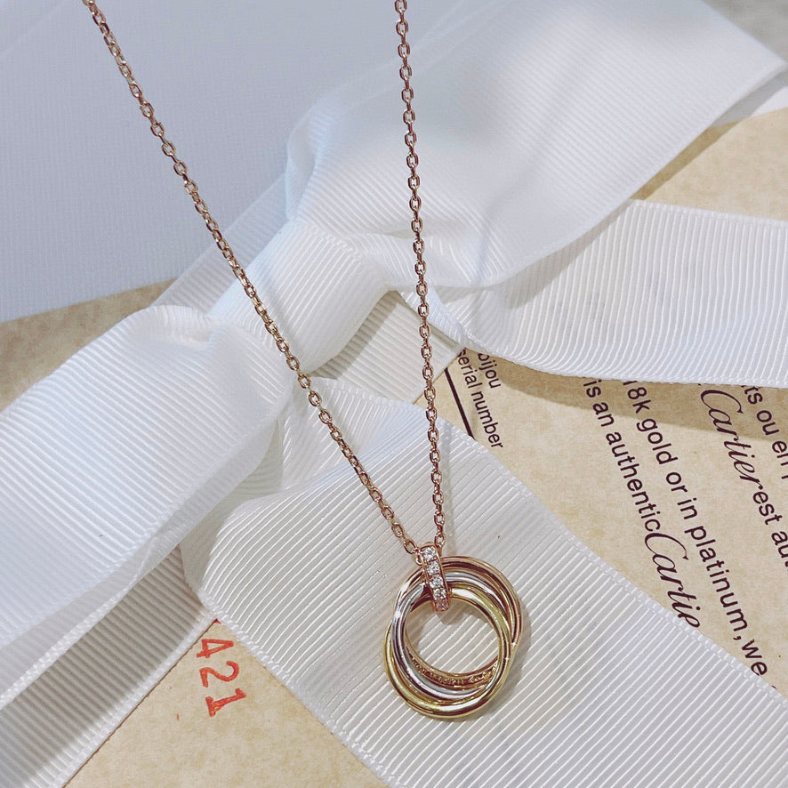 [Sophire Jewelry ]TRINITY NECKLACE GOLD  DIAMONDS