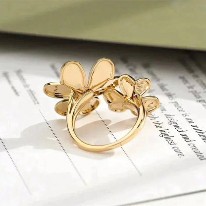 [Sophire Jewelry ]CLOVER COMOS GOLD DIAMOND RING