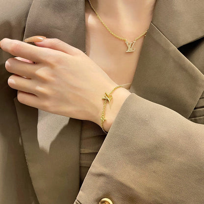 [Sophire Jewelry ]LOGO STAR MOTIF GOLD BRACELET