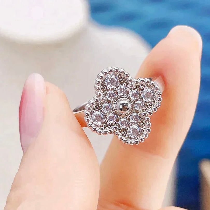 [Sophire Jewelry ]CLOVER DIAMOND RING