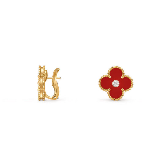 [Sophire]15MM CLOVER FLOWER STUD EARRINGS DIAMOND-GOLD COLLECTION