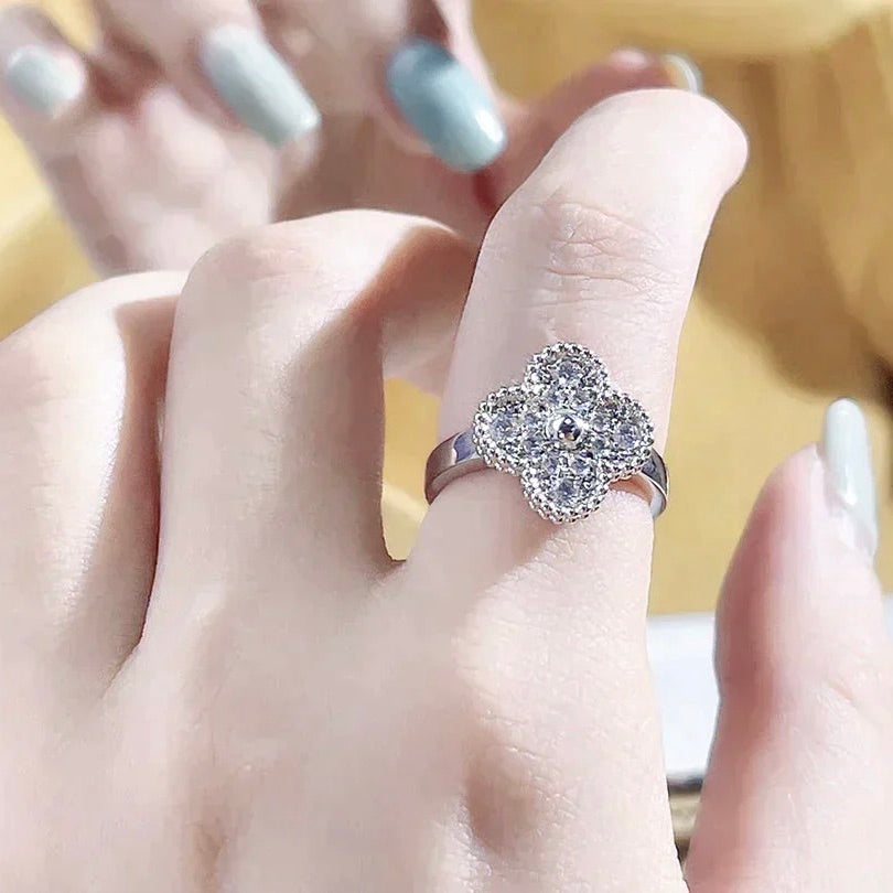 [Sophire Jewelry ]CLOVER DIAMOND RING